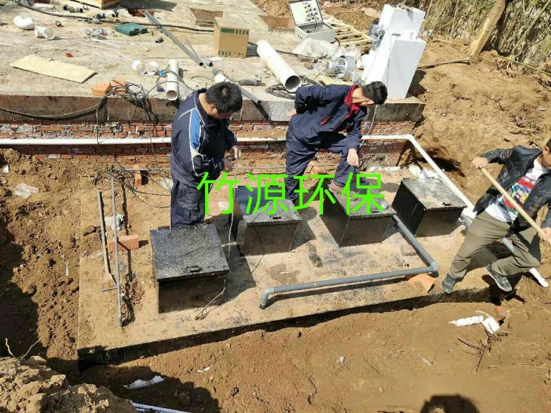 安徽养猪场地埋式一体化污水处理设备施工现场